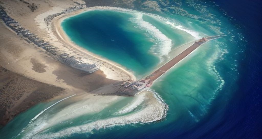 Iran-Backed Houthis Secure Strategic Red Sea Island Near Vital Chokepoint - Report Photo